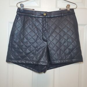 Express Faux Leather Quilted Pattern Sz 6 Black